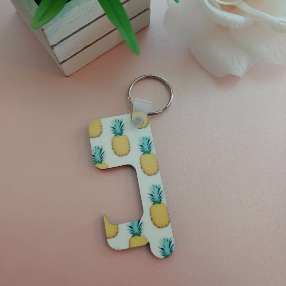 Pineapple Hands-Free Door Opener Keychain White